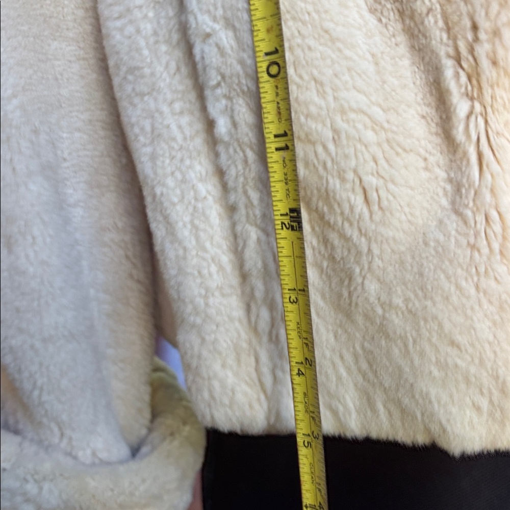 Sheared Beaver Jacket - Picture 10 of 13